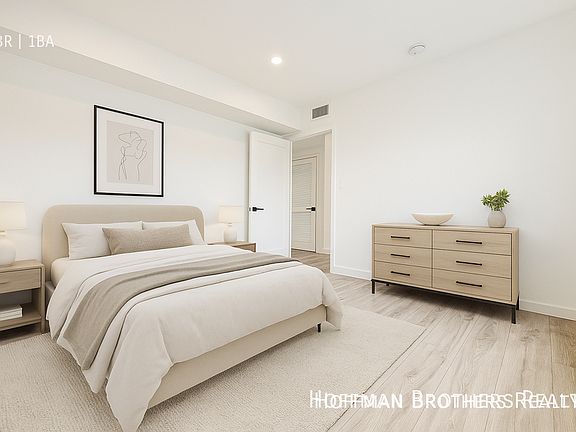 4th image of 5734 Aldama St #3