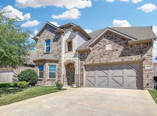 3733 Peach Blossom Rd, Fort Worth, TX 76244