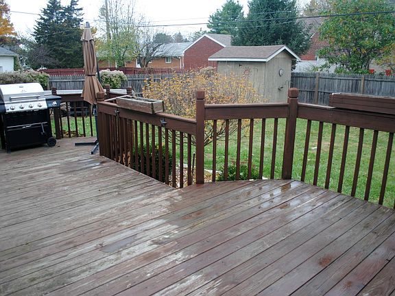 3rd image of 222 Omalee Dr