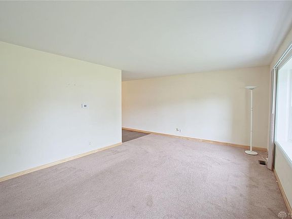 4th image of 1103 Grissom Ave