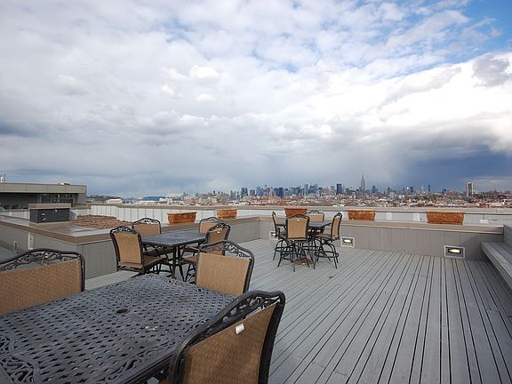 Metro Stop roof deck