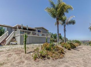 9476 Flinn Springs Ln, El Cajon, CA 92021