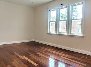 4022 Amundson Ave, Bronx, NY 10466