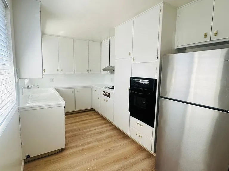4511-4515 Penniman Ave — Photo 17