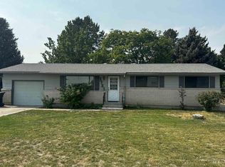 1711 California St, Gooding, ID 83330