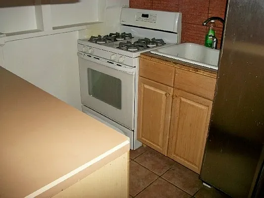 Sold by Manhattan Network Inc. | media 7