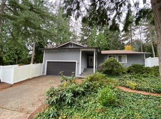 17301 NE 10th St, Bellevue, WA