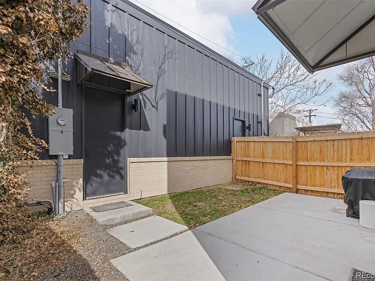1875 N Race St — Photo 39