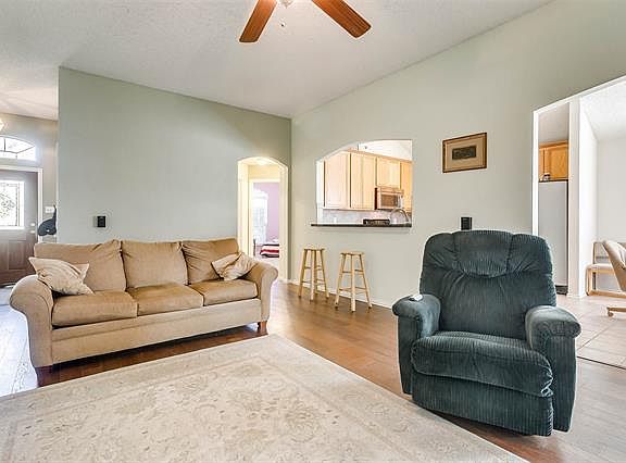 5th image of 1601 Fern Dr
