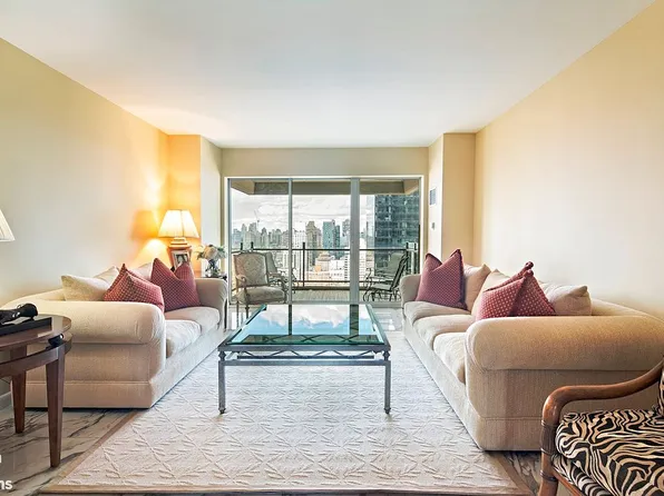 425 E 58th St APT 31A, New York, NY 10022