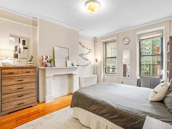 5th image of 513 E 87th St APT 2E