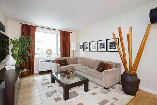 Sold by Corcoran | media 14