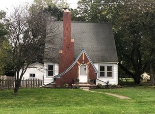 7910 3rd St, Dexter, MI 48130