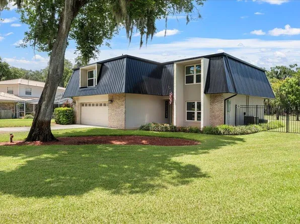 4498 Bowstring Ct, Titusville, FL 32796