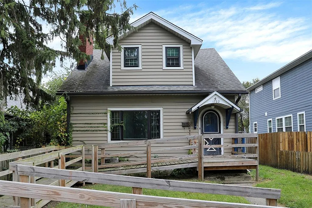 1702 Barth Ave photo 1