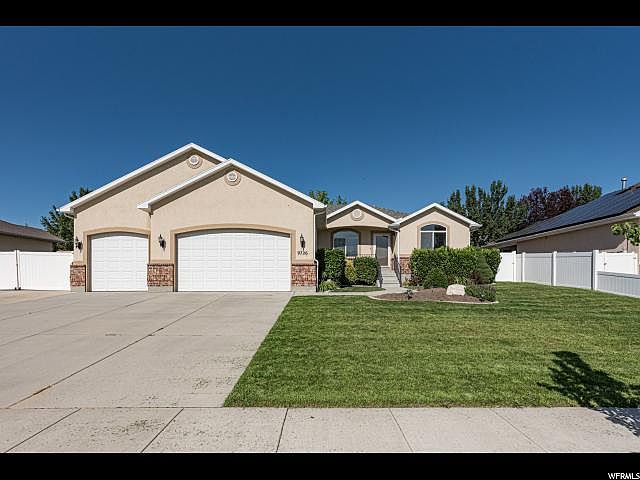 1st image of 9726 S Sand Wood Dr