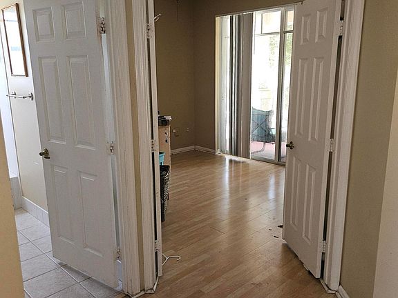 3rd image of 4903 Chancellor Drive #23