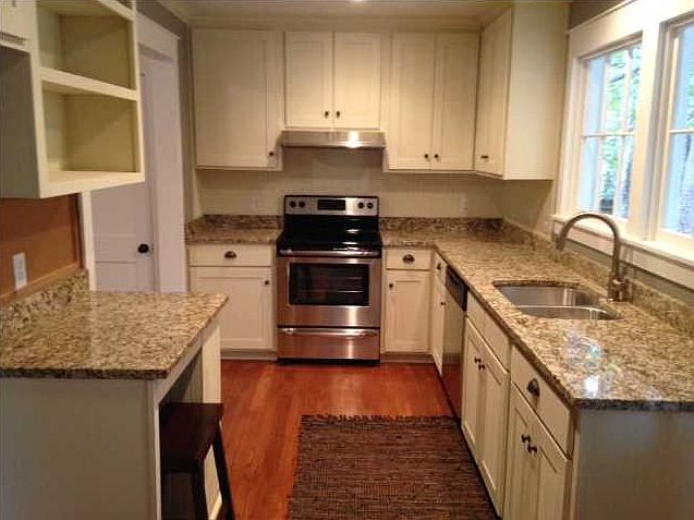 2nd image of 351 Pineview Ln W