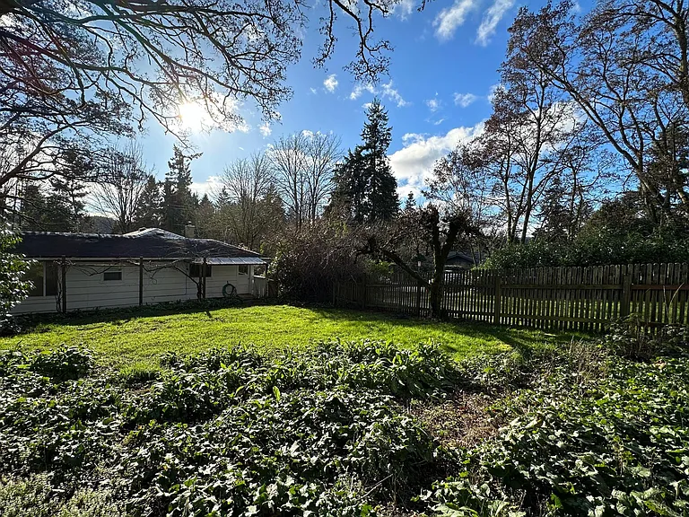 390 Grow Ave NW — Photo 21