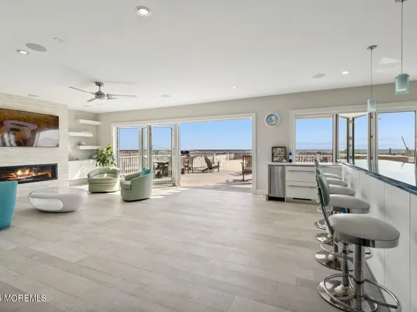 14 Ocean Front Terrace, Mantoloking, NJ 08738