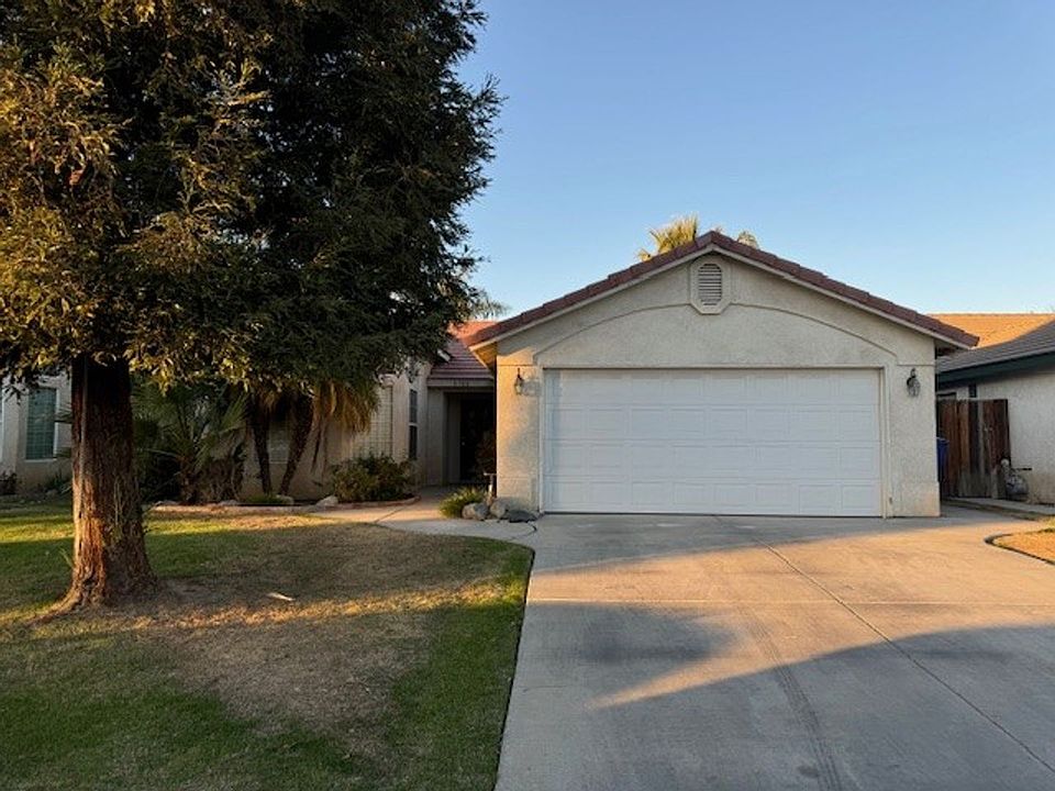 1st image of 8706 Hoodsport Ave