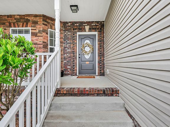 5th image of 1436 Rustys Ln