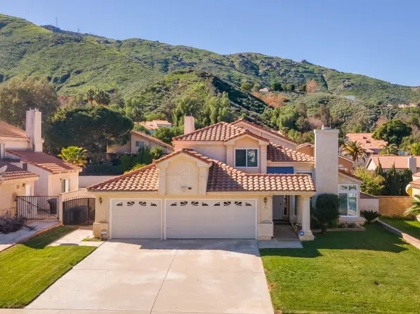 2209 Canyon Dr, Colton, CA 92324
