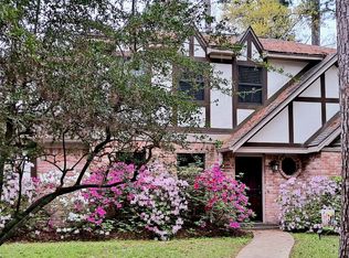 2 Chatterbird Ln, Spring, TX 77380