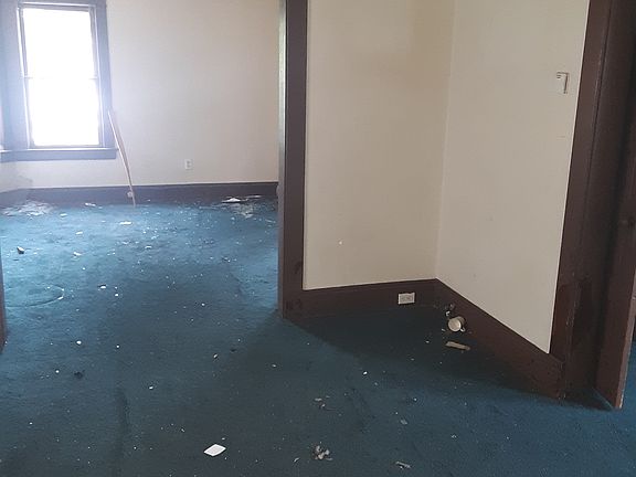 5th image of 6210 Bonna Ave APT 2
