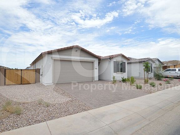 2nd image of 2078 E Julian Dr