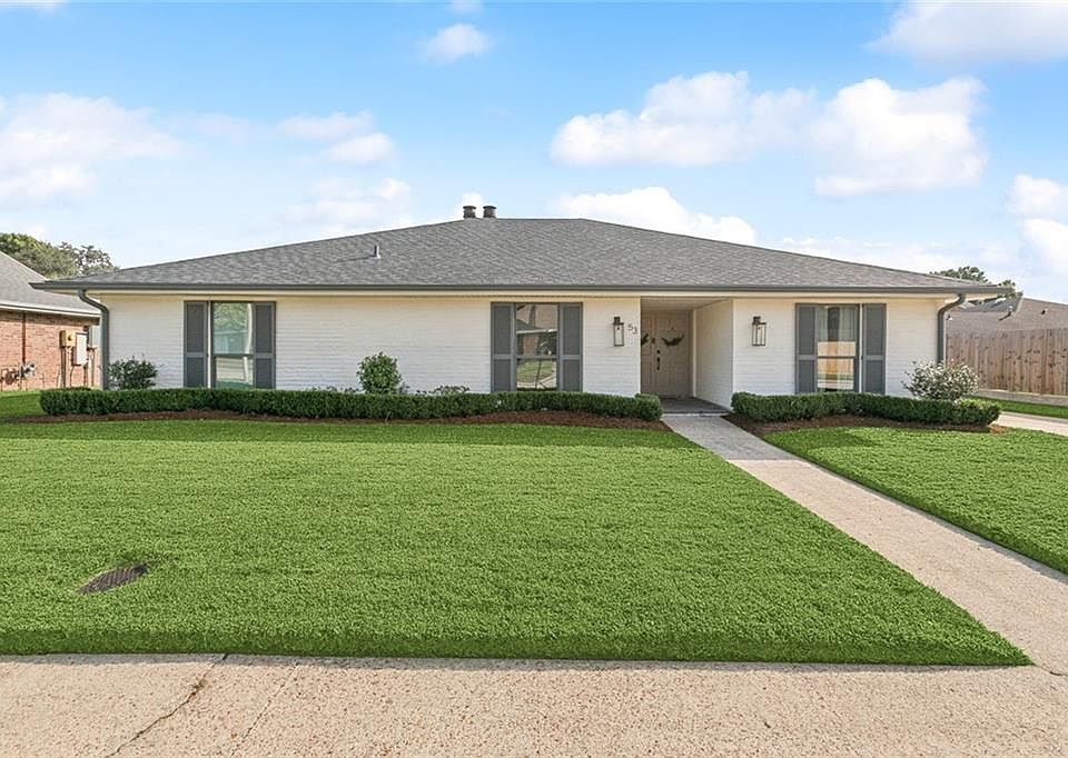 1st image of 53 Woodlake Blvd
