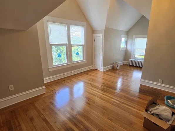 754 High St #3U, Fall River, MA 02720