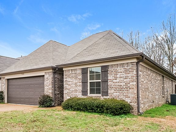 3rd image of 9450 Eckley Pl