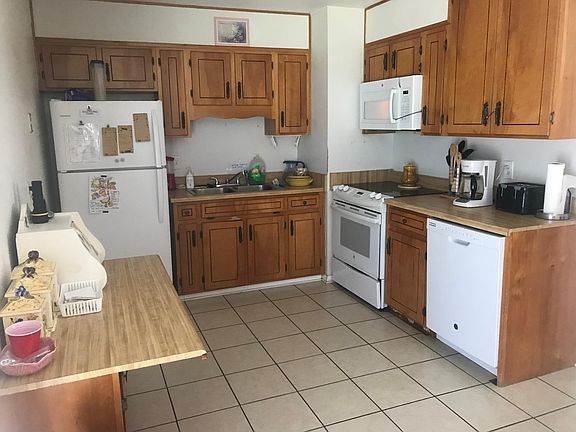5th image of 389 Oakland Cir NW