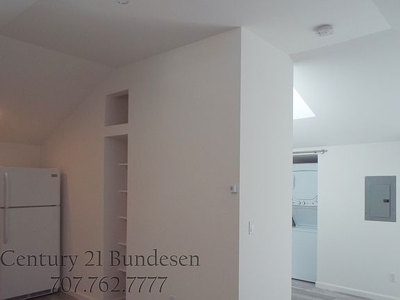 2nd image of 956 Phillips Ave