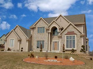 N97W14674 Rimrock Rd, Germantown, WI 53022