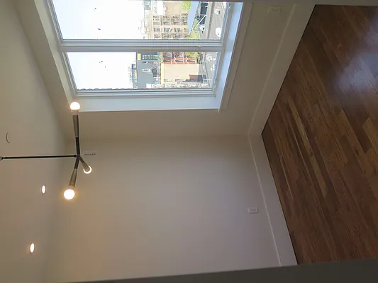 Rented by Spot It Realty LLC | media 21