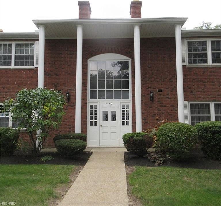 2800 Pease Dr APT 215, Rocky River, OH 44116 Zillow