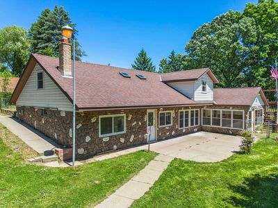 33455 Jackson St NE, Cambridge, MN, 55008