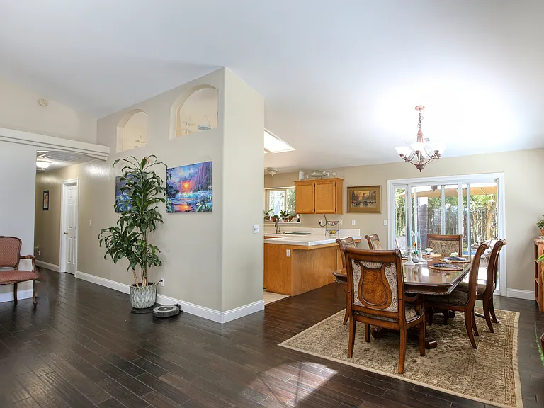 245 Hazel Ln — Photo 11