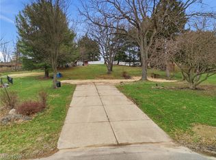 7622 Marelis Ave NE, Canton, OH 44721