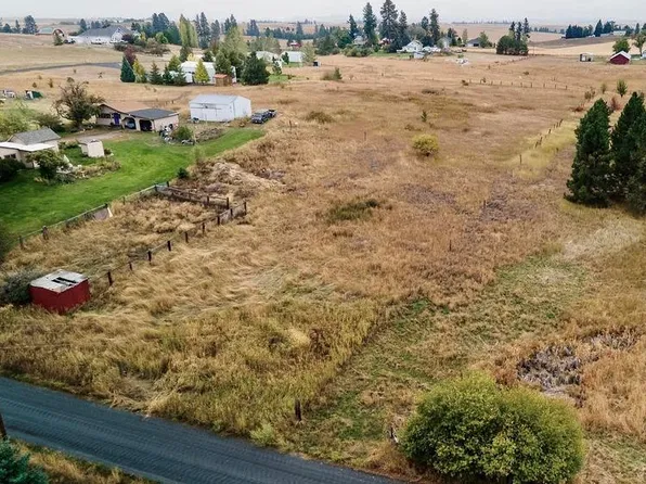 12700 E Connor Rd, Valleyford, WA 99036