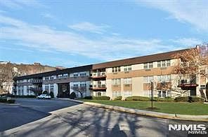 1st image of 1111 River Road #B11