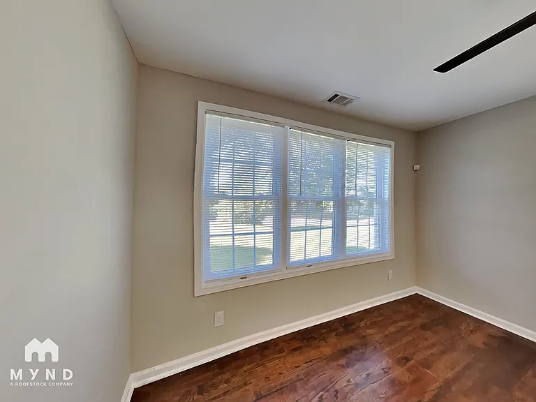 2704 McAfee Rd — Photo 15