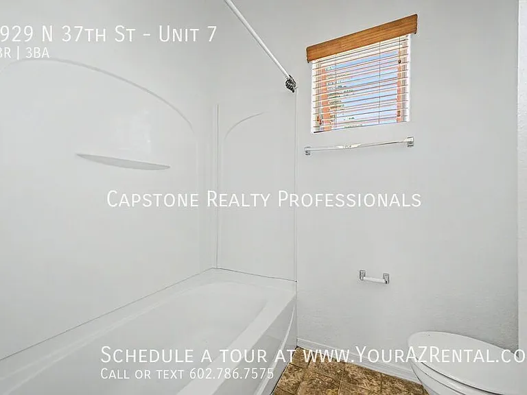 2929 N 37th St #7 — Photo 9