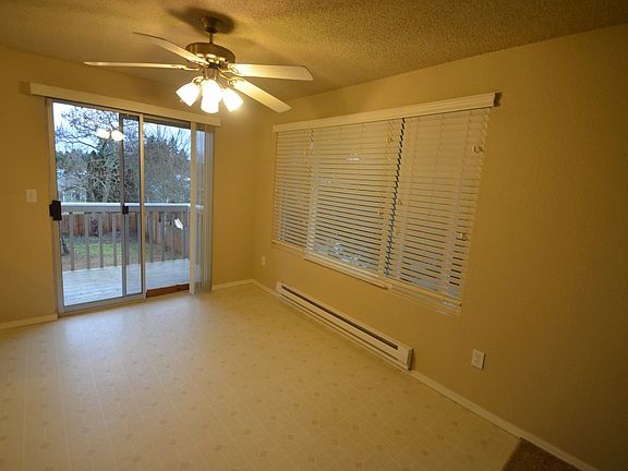 4th image of 12015 160th St E