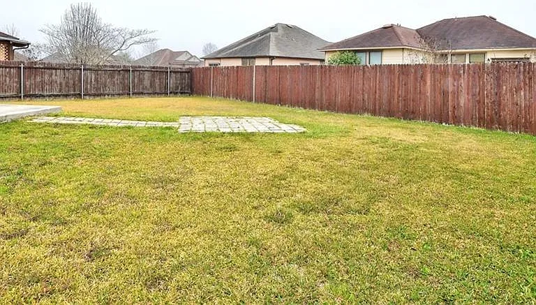 356 Matthews Ln — Photo 2