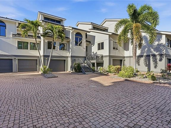 2nd image of 17037 Marina Cove LN