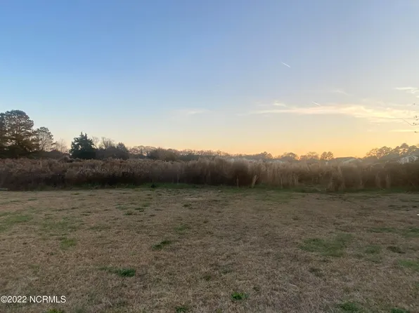 1 E New Hope Road, Goldsboro, NC 27534