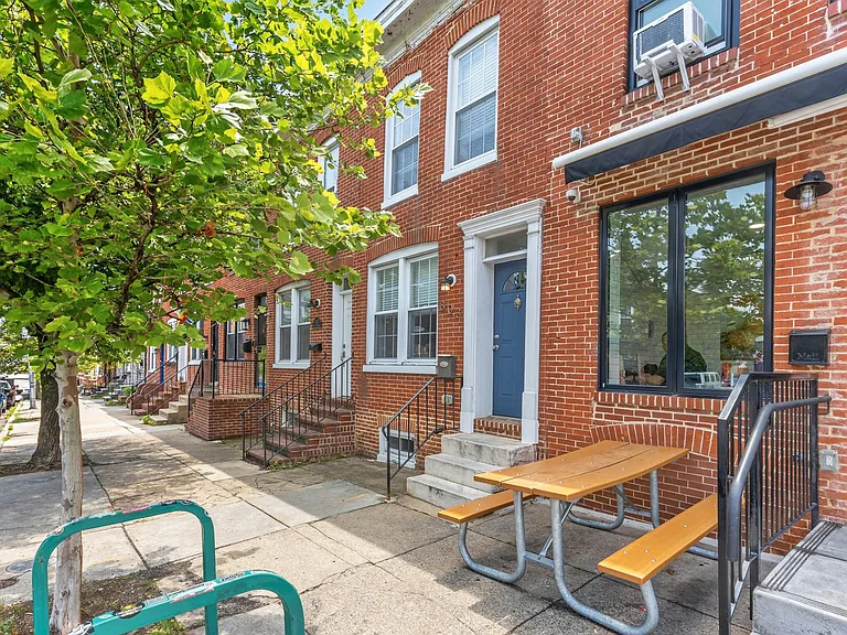 803 E Fort Ave — Photo 1